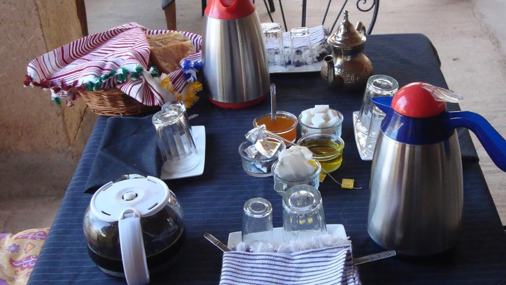 Auberge Toda آيت ايجاد المظهر الخارجي الصورة